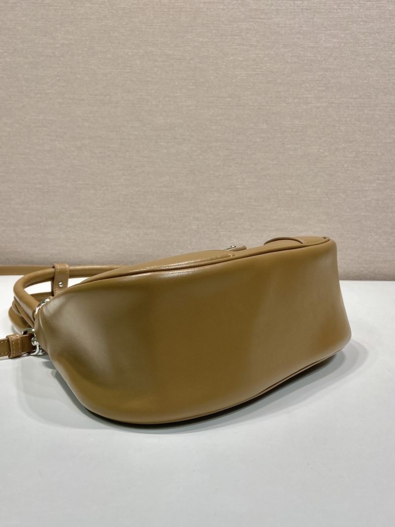 Pra*a top handle bags
